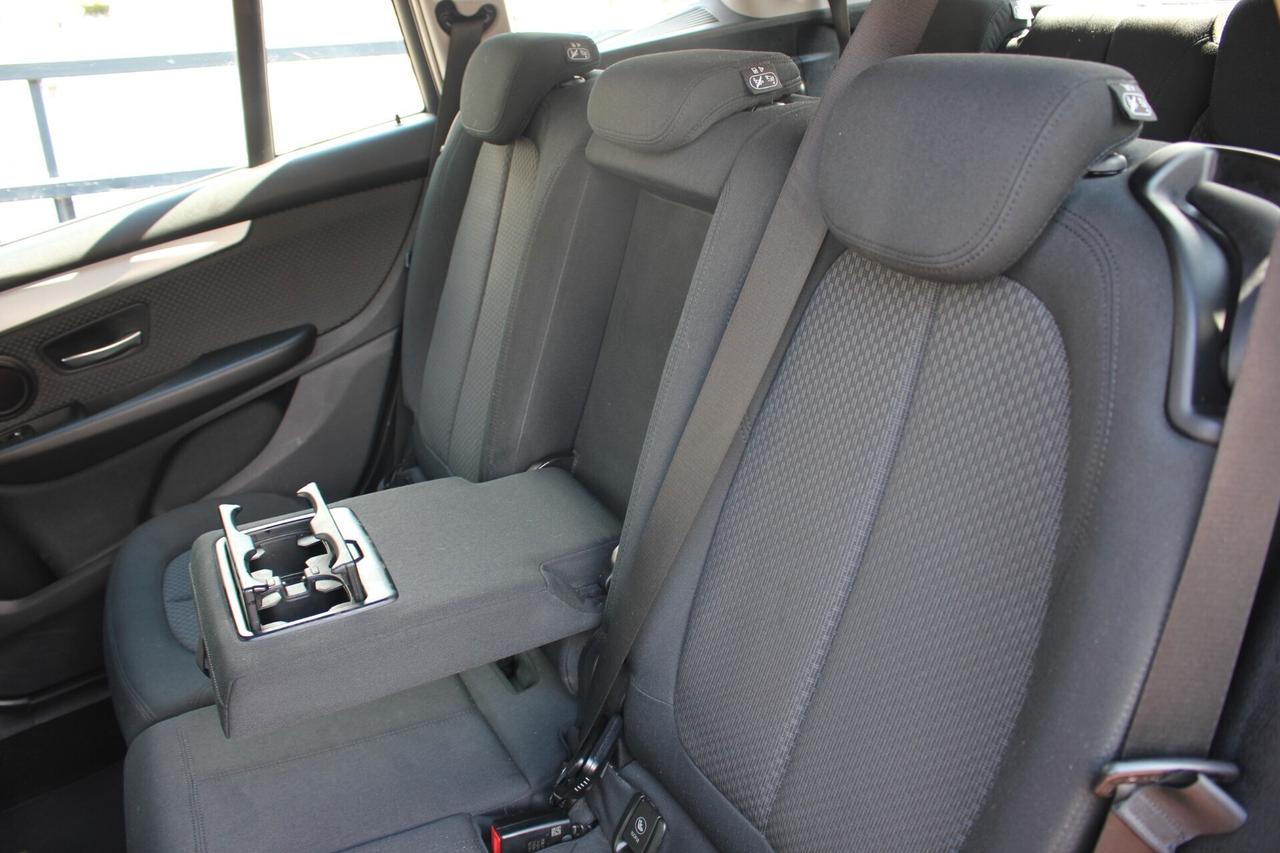 Bmw 216d-7 posti*PREZZO VERO*crono tagliandi-unipro