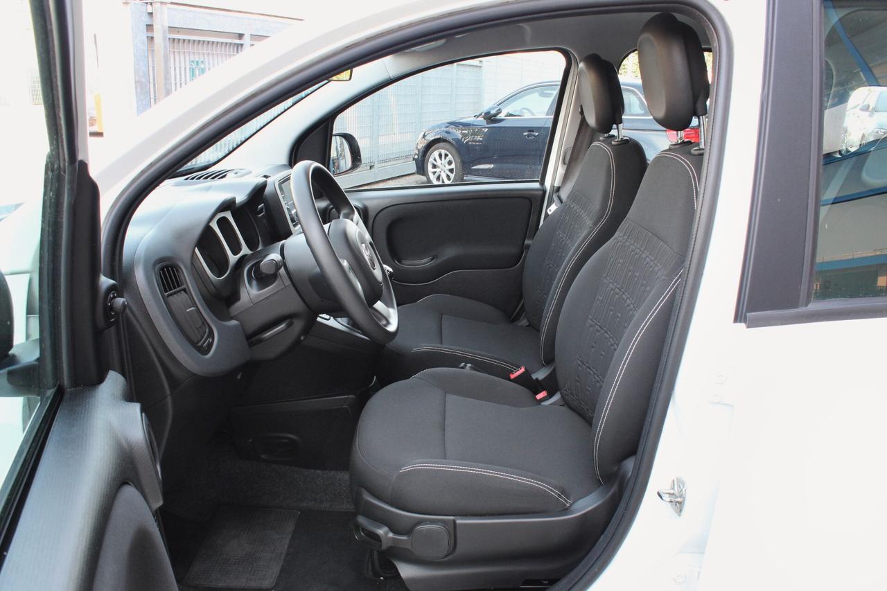 Fiat Panda 1.0 FireFly S&S Hybrid-OK NEOPATENTATI