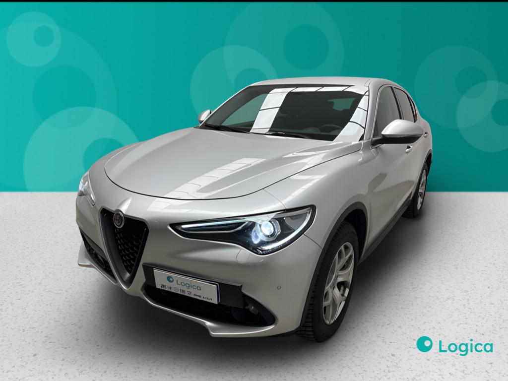 ALFA ROMEO Stelvio 2017 - Stelvio 2.2 t Executive Q4 210cv auto my19