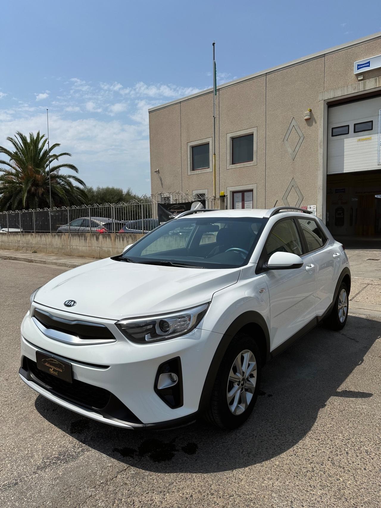 Kia Stonic 1.4 MPI 100 CV Urban