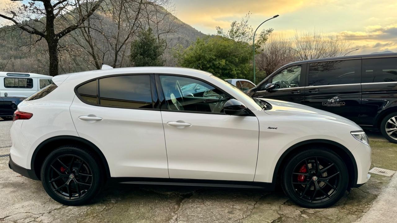 Alfa Romeo Stelvio 2.2 Turbodiesel 190 CV AT8 Q4 Sprint
