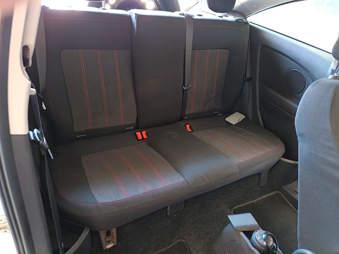Opel Corsa 1.3 CDTI 75CV PORTABICI TETTO NEOPATENTATI