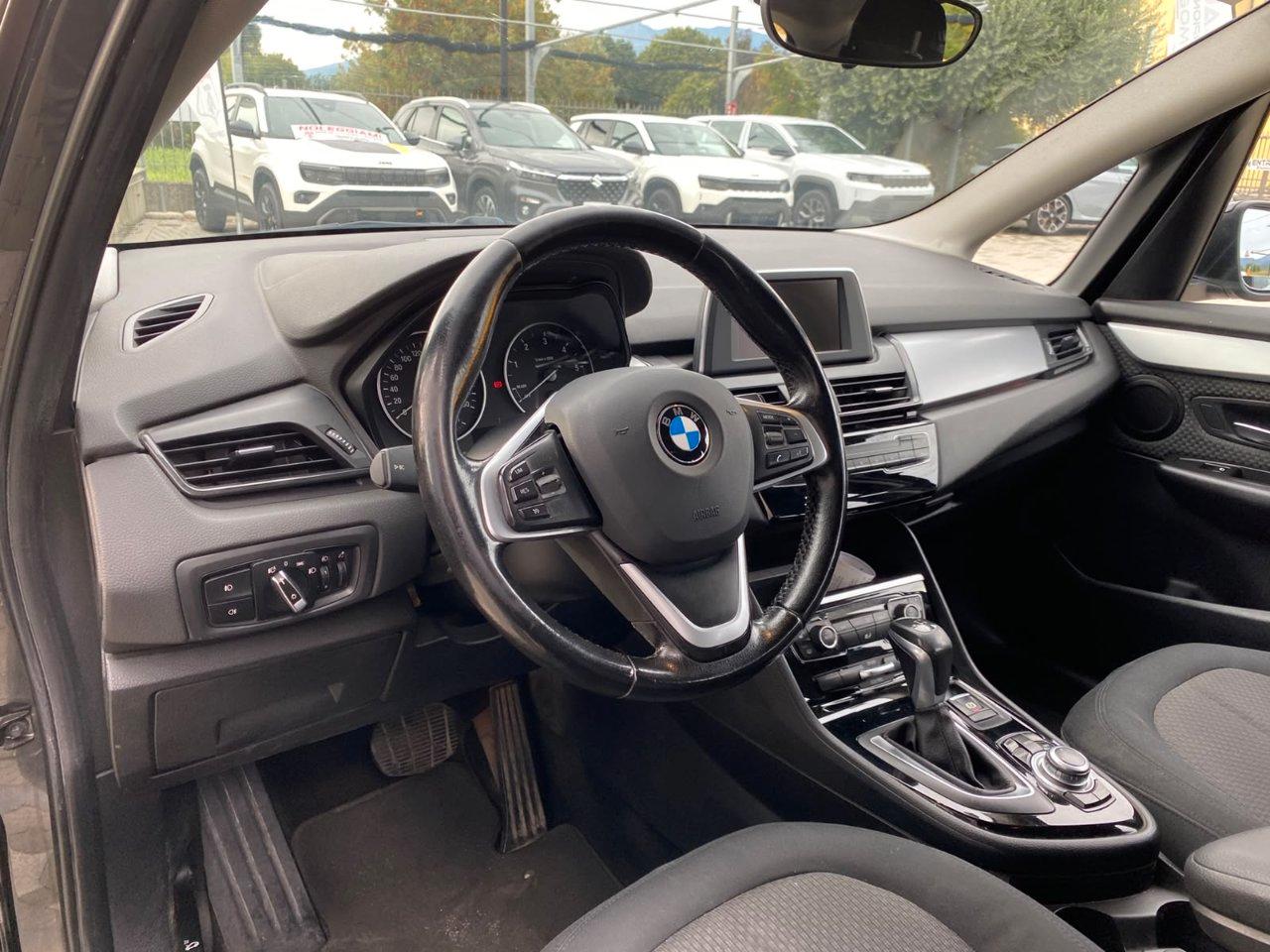 BMW 218 d Active Tourer auto