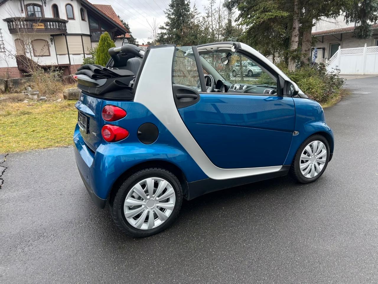 Smart ForTwo 1000 52 kW MHD cabrio passion