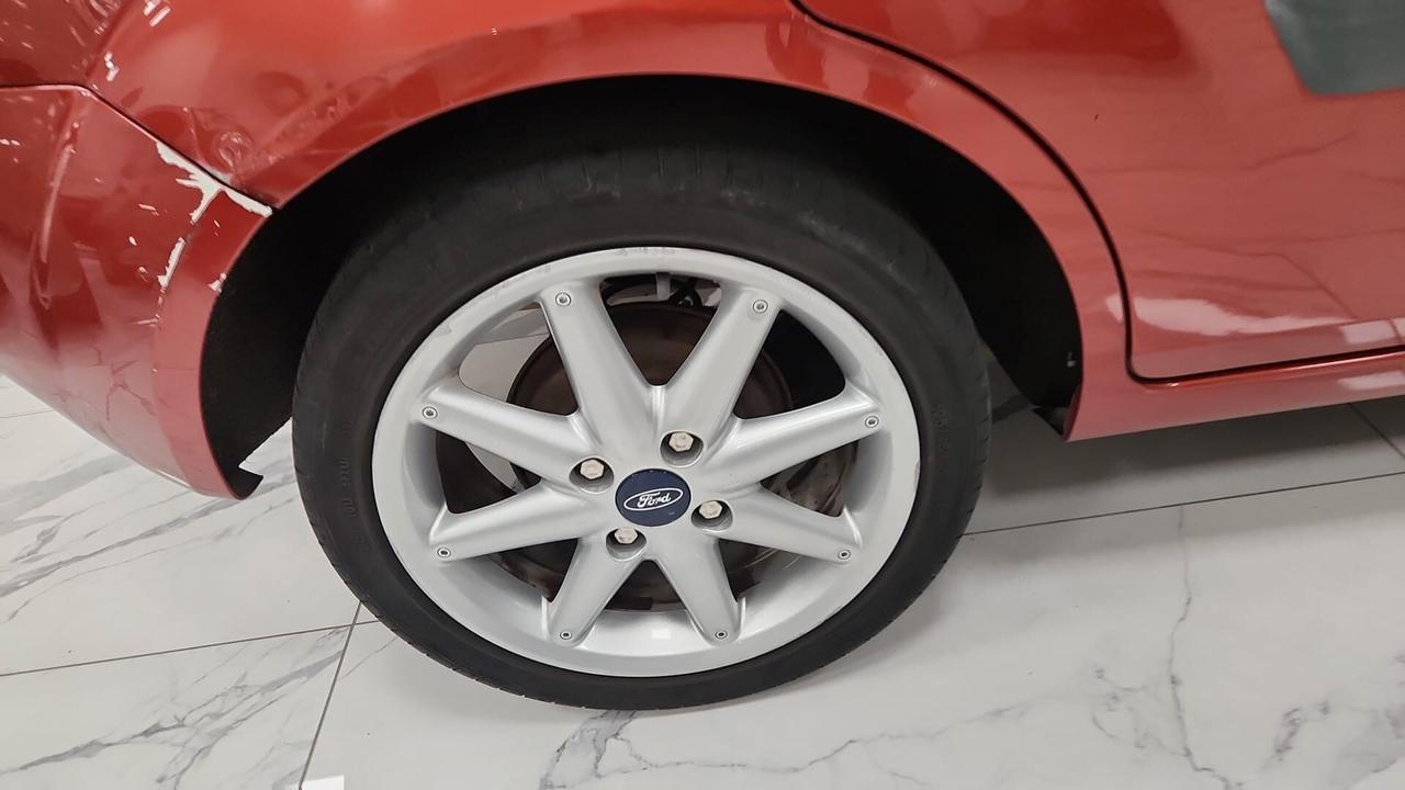 Ford Fiesta 1.4 TDCi 5p. Titanium