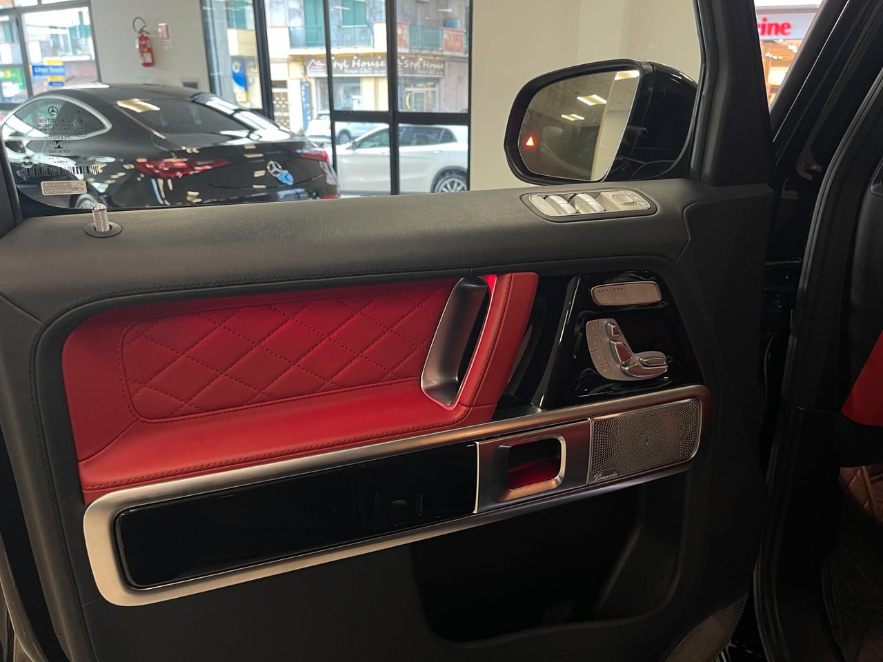 Mercedes-Benz G63 AMG V8 Biturbo 585cv iva esposta