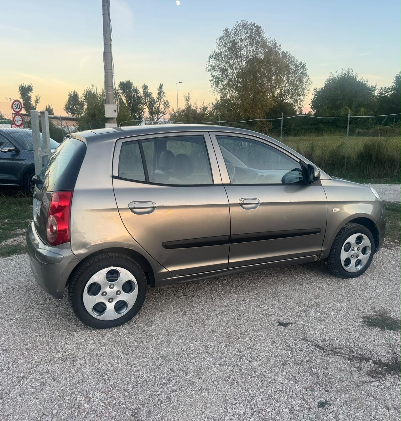 Kia Picanto 1.0 12V Life Bi-Fuel