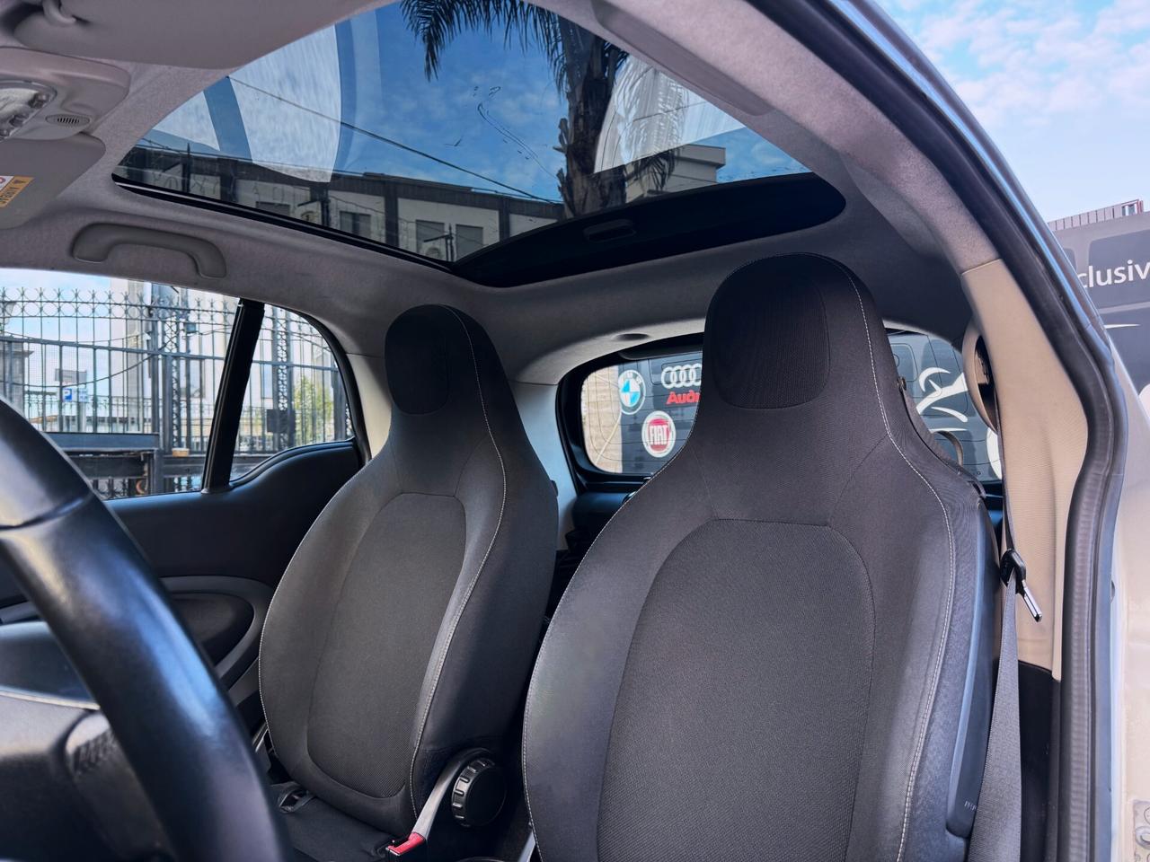 Smart forTwo 1.0 Passion 71CV Twinamic MY18 TETTO