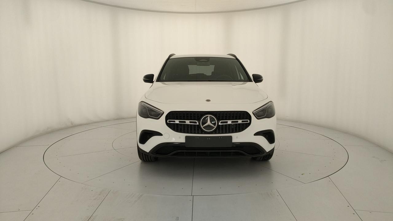 Mercedes-Benz GLA 200 d Automatic 4MATIC