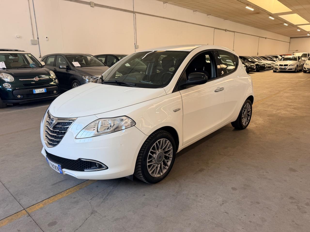 Lancia Ypsilon 1.2 69 CV 5 porte GPL Ecochic Gold