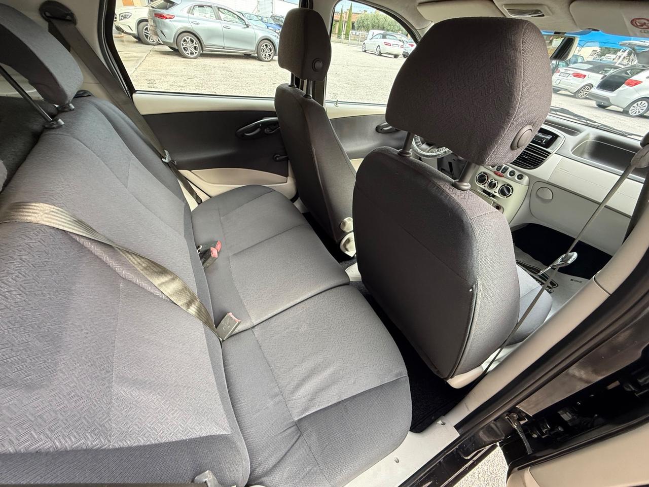 Fiat Punto 1.2 5 porte - GPL - Neopatentati