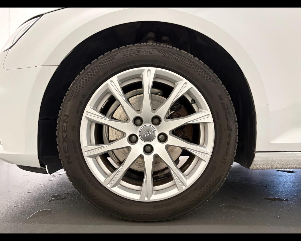 AUDI A4 AVANT 2.0 TDI BUSINESS SPORT