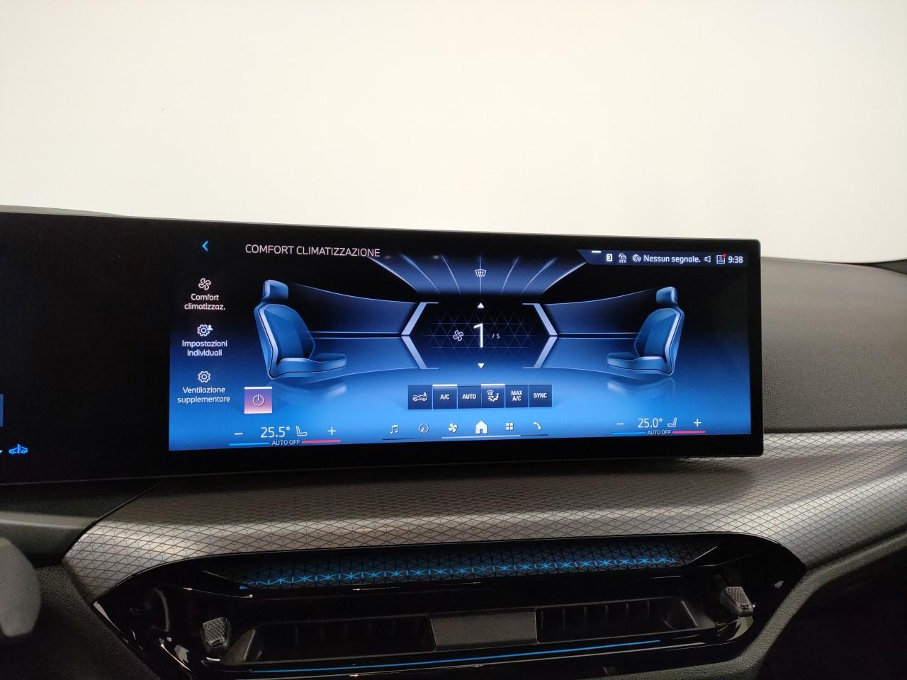 BMW 320d Touring mhev 48V MSport auto