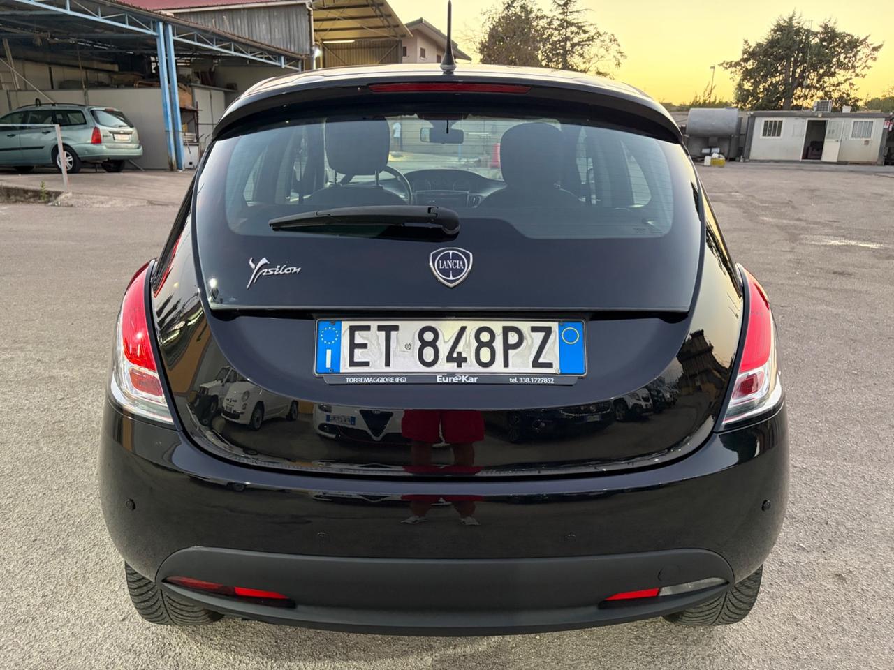 Lancia Ypsilon 0.9 TwinAir 85 CV 5 porte Metano Ecochic Gold