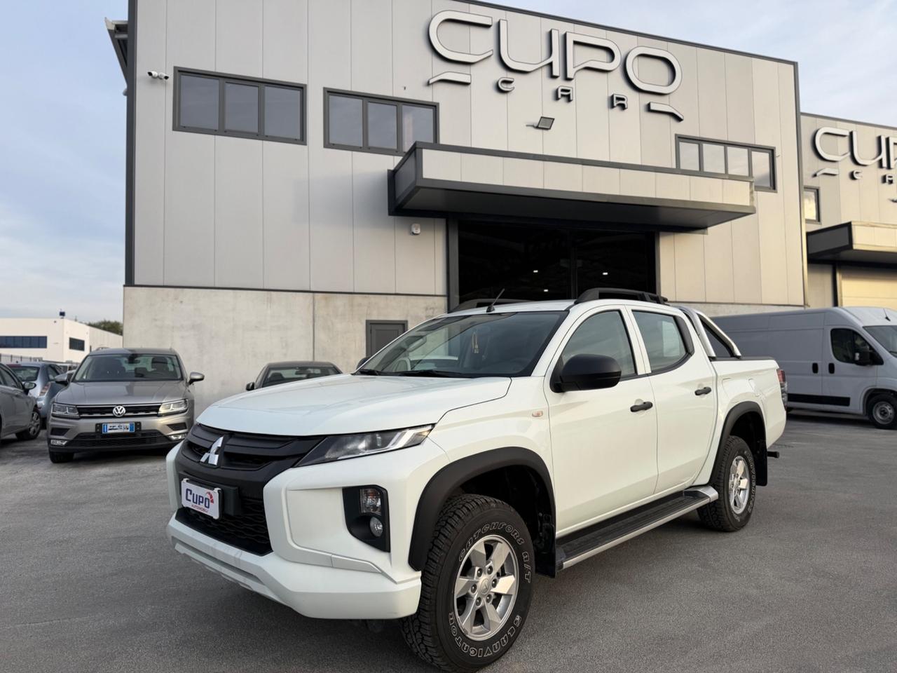 Mitsubishi L200 Invite