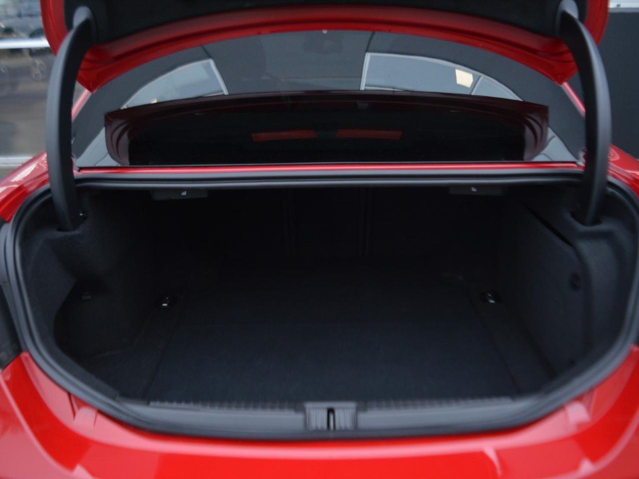 Alfa Romeo Giulia 2.0 turbo 280cv competizione q4 at8