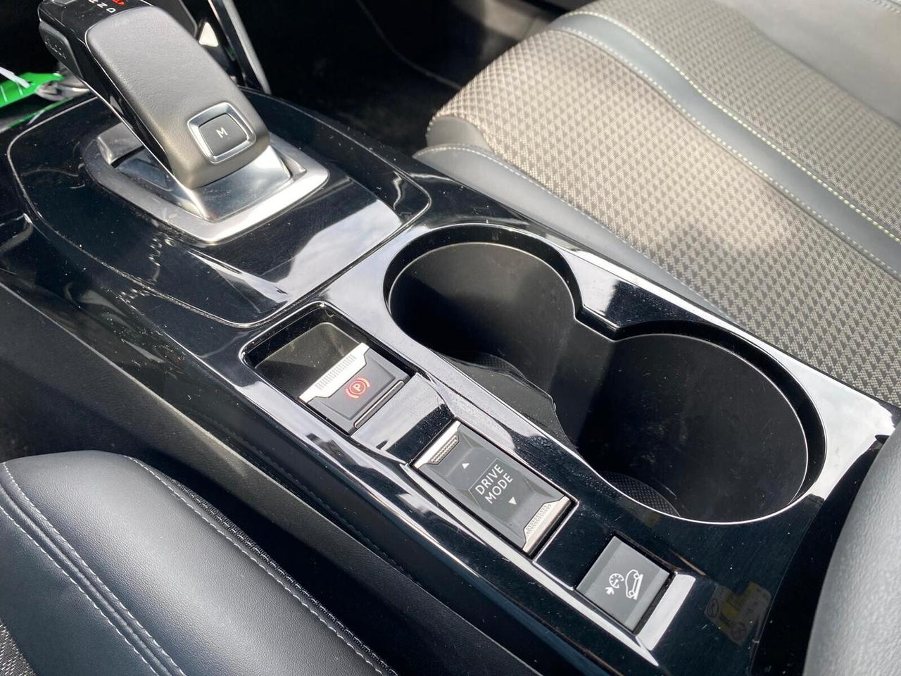 Peugeot 2008 BlueHDi 130 S&S EAT8 GT Line