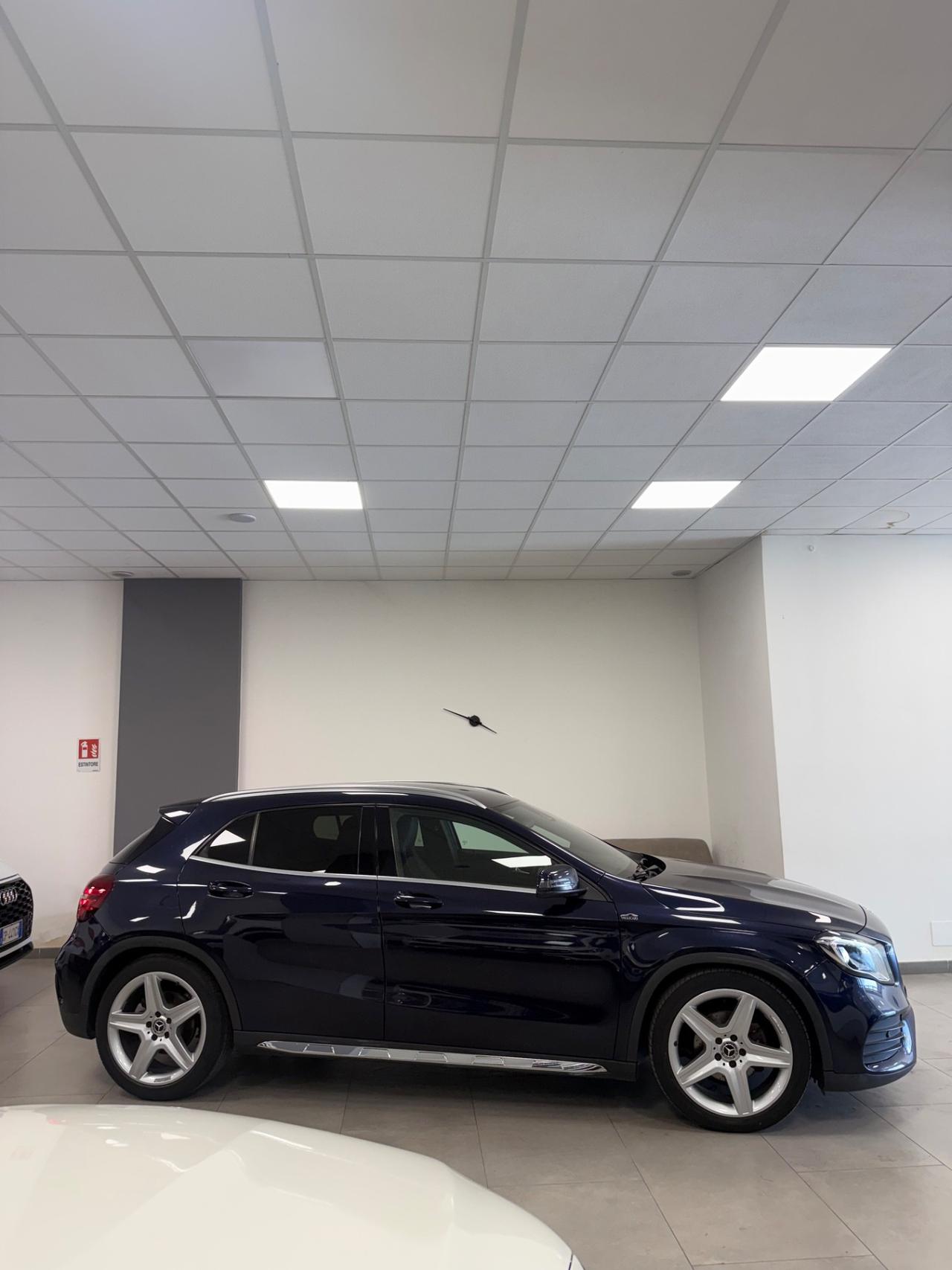 Mercedes-benz GLA 200 d Automatic Premium