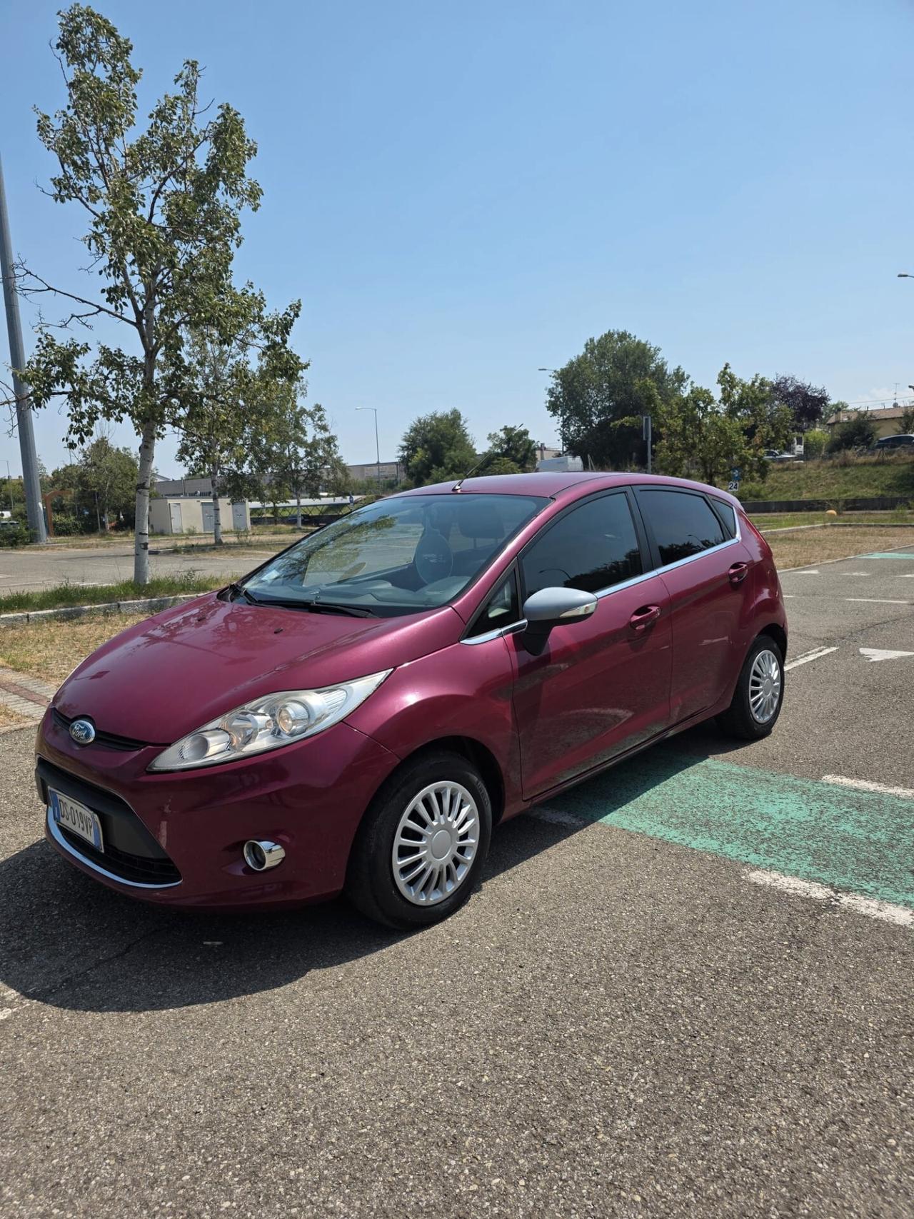 Ford Fiesta 1.2 82 CV 5 porte Titanium