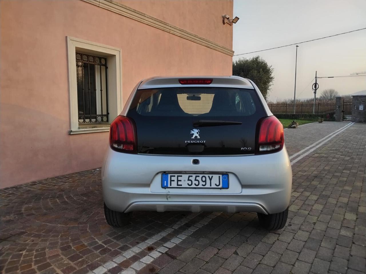 Peugeot 108 5 porte