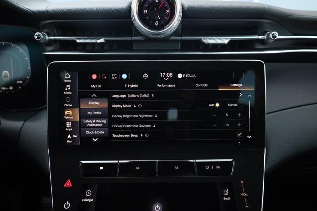 MASERATI Grecale MHEV 300 CV AWD GT Q4