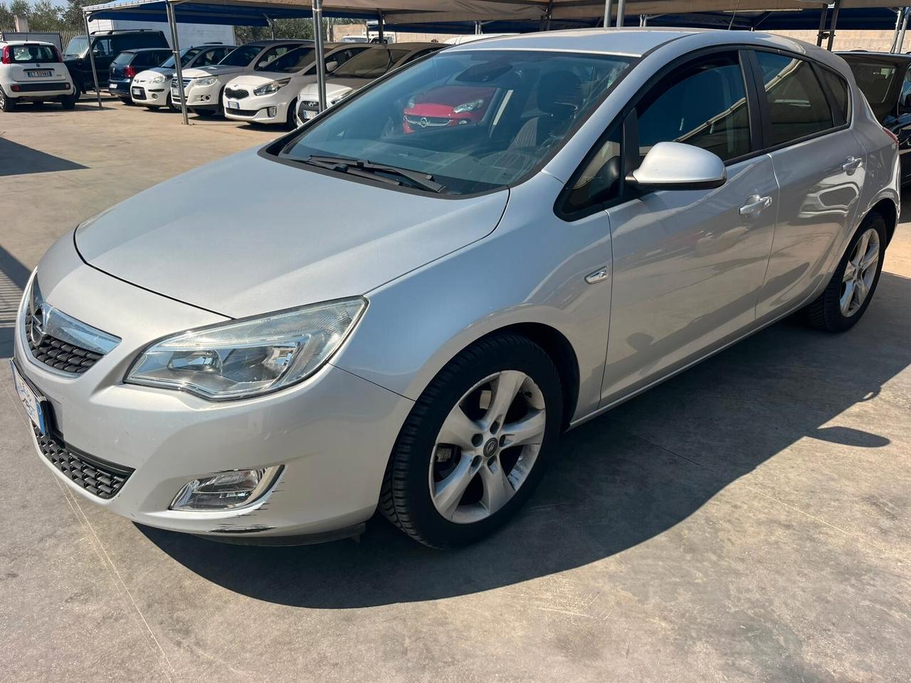 Opel Astra 1.7 CDTI 110CV 5 porte Cosmo