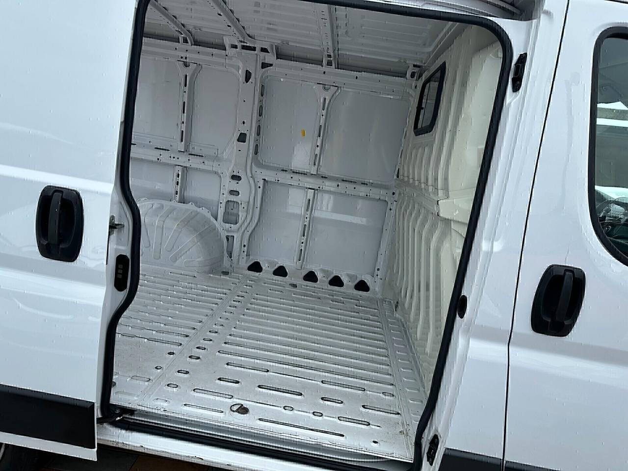 Fiat Ducato 30 2.3 M.JET 120 cv. LAMIERATO (IVA Inclusa)