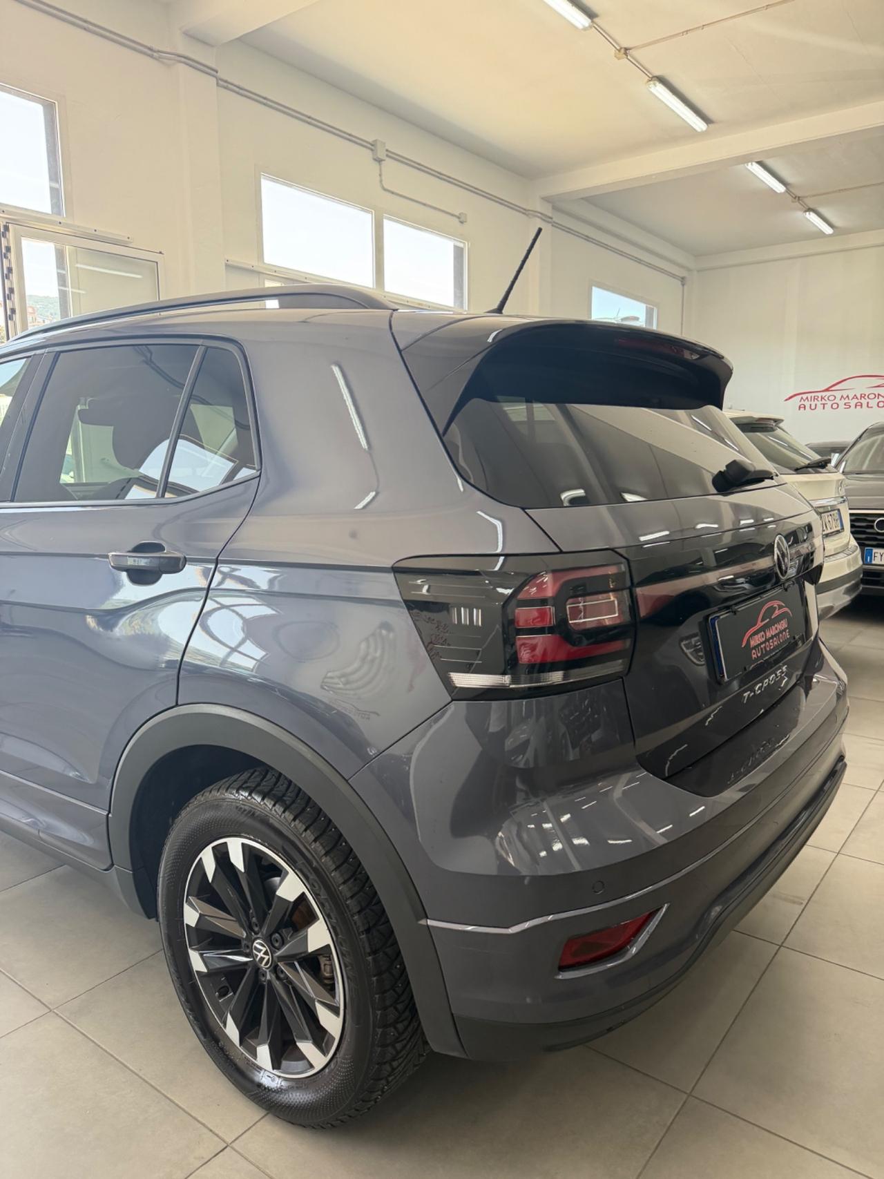 VW T-Cross 1.0 TSI 110 CV R-Line FINANZIABILE