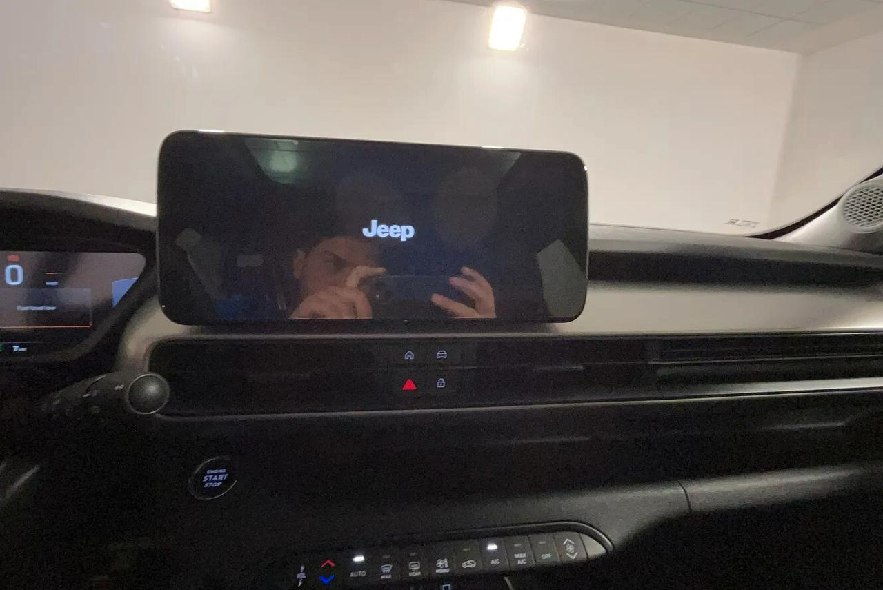 Jeep Avenger 1.2 Turbo 100 CV Summit Fredoom