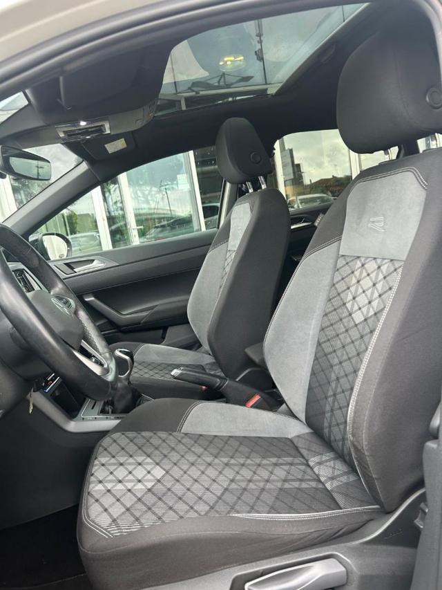 VOLKSWAGEN Taigo 1.0 TSI 110 CV R-Line NEO PATENTATO