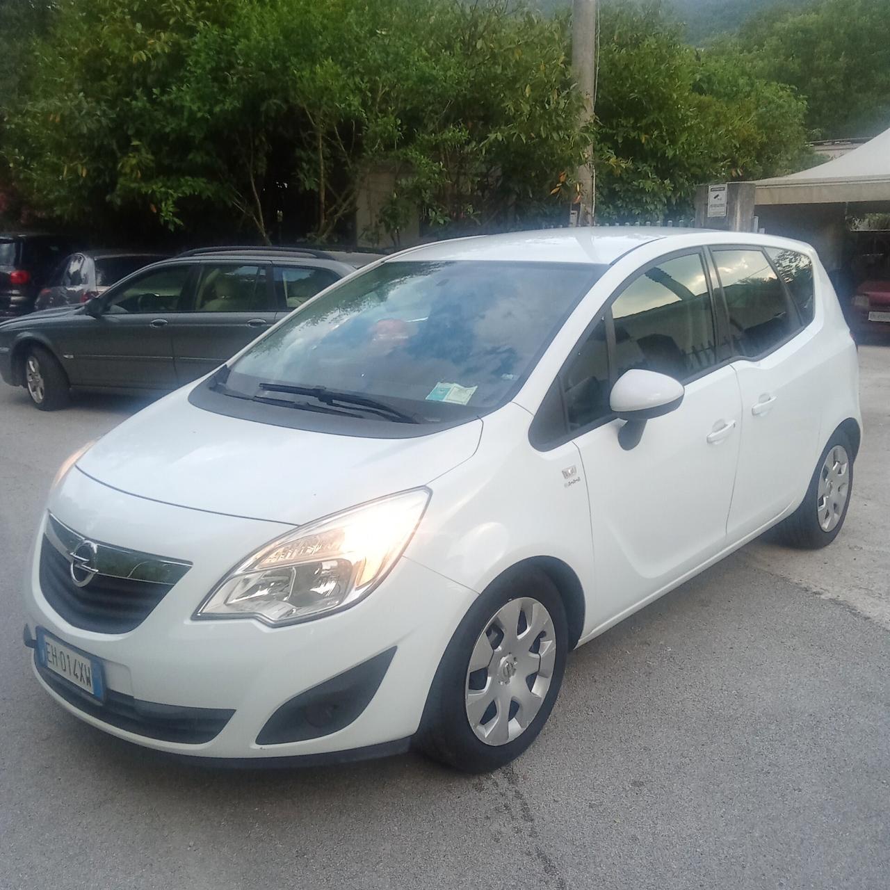 Opel Meriva 1.3 CDTI 75cv 011