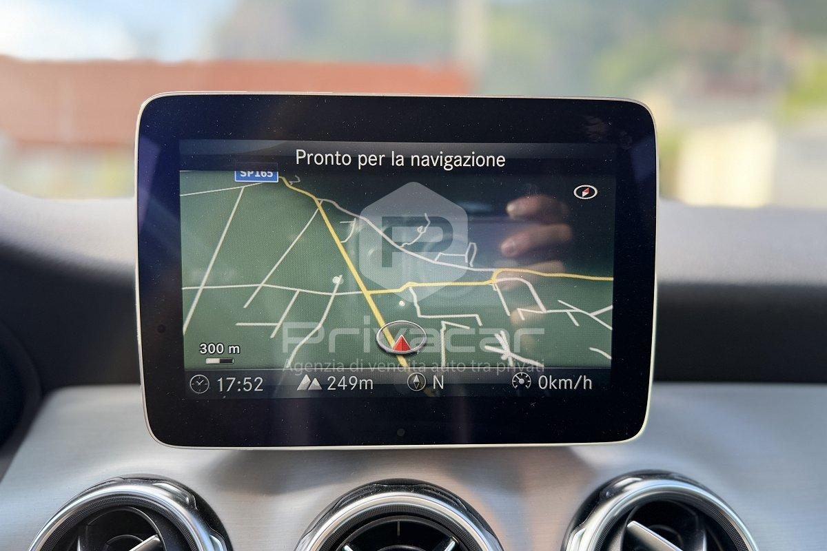 MERCEDES GLA 200 Sport