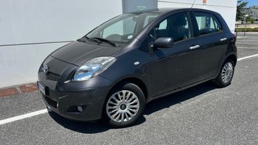 TOYOTA YARIS 1.0 5 P sol.