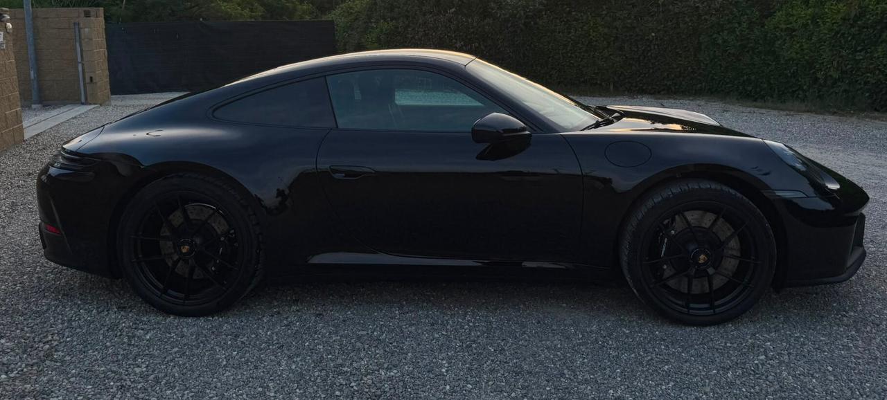 Porsche 911 Carrera 992.2 GTS