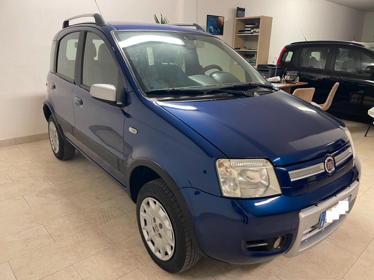 Fiat Panda 1.2 4X4 GPL NUOVO TRASMISSIONE DISTRIB FRIZIONE NUOVI
