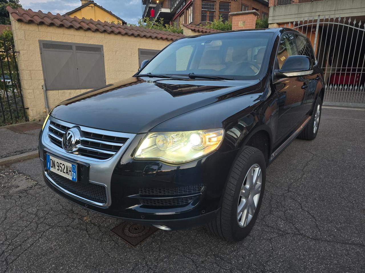 Volkswagen Touareg 2.5 R5 TDI DPF tiptronic Exclusive