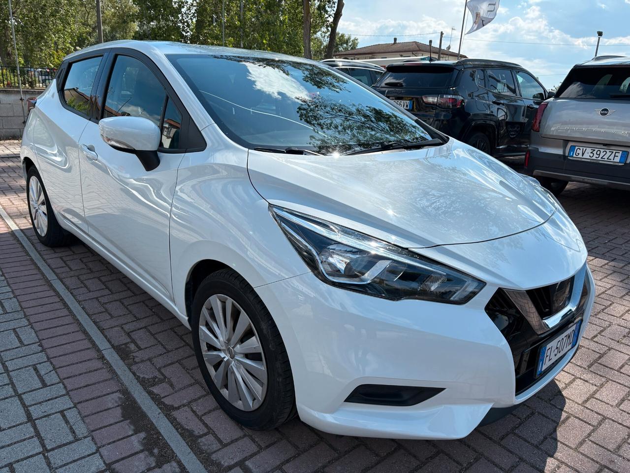 Nissan Micra 1.0L 12V 5 porte Business