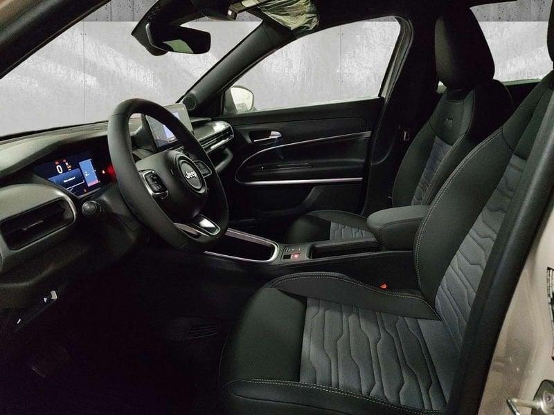 Jeep Avenger 1.2 turbo e-hybrid mhev Overland 4xe 145cv edct6