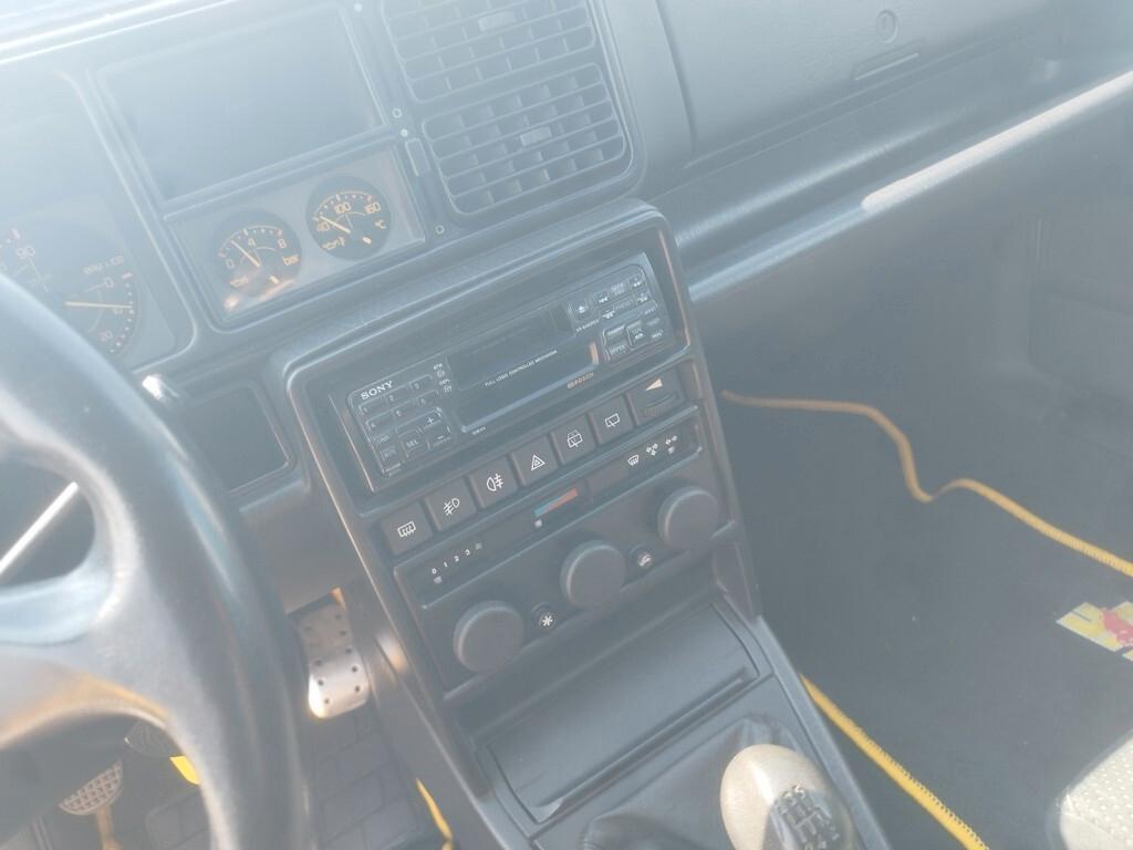 Lancia Delta 2.0i.e. turbo 16V cat HF integrale EVO2 Giallo Ginestra