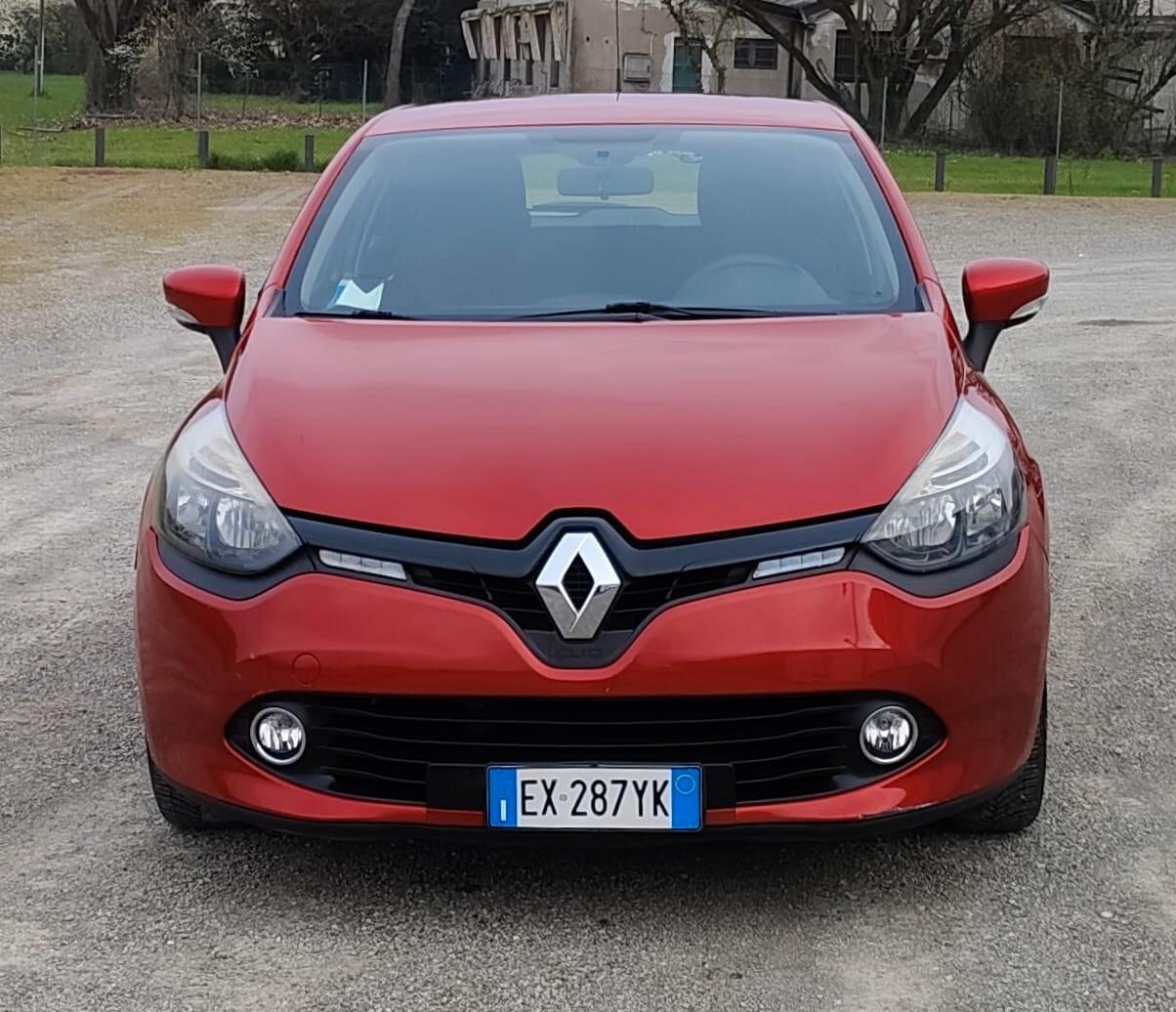 Renault Clio 1.2 75CV 5 porte Costume National