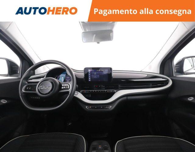 FIAT 500e Berlina 23,8 kWh Action