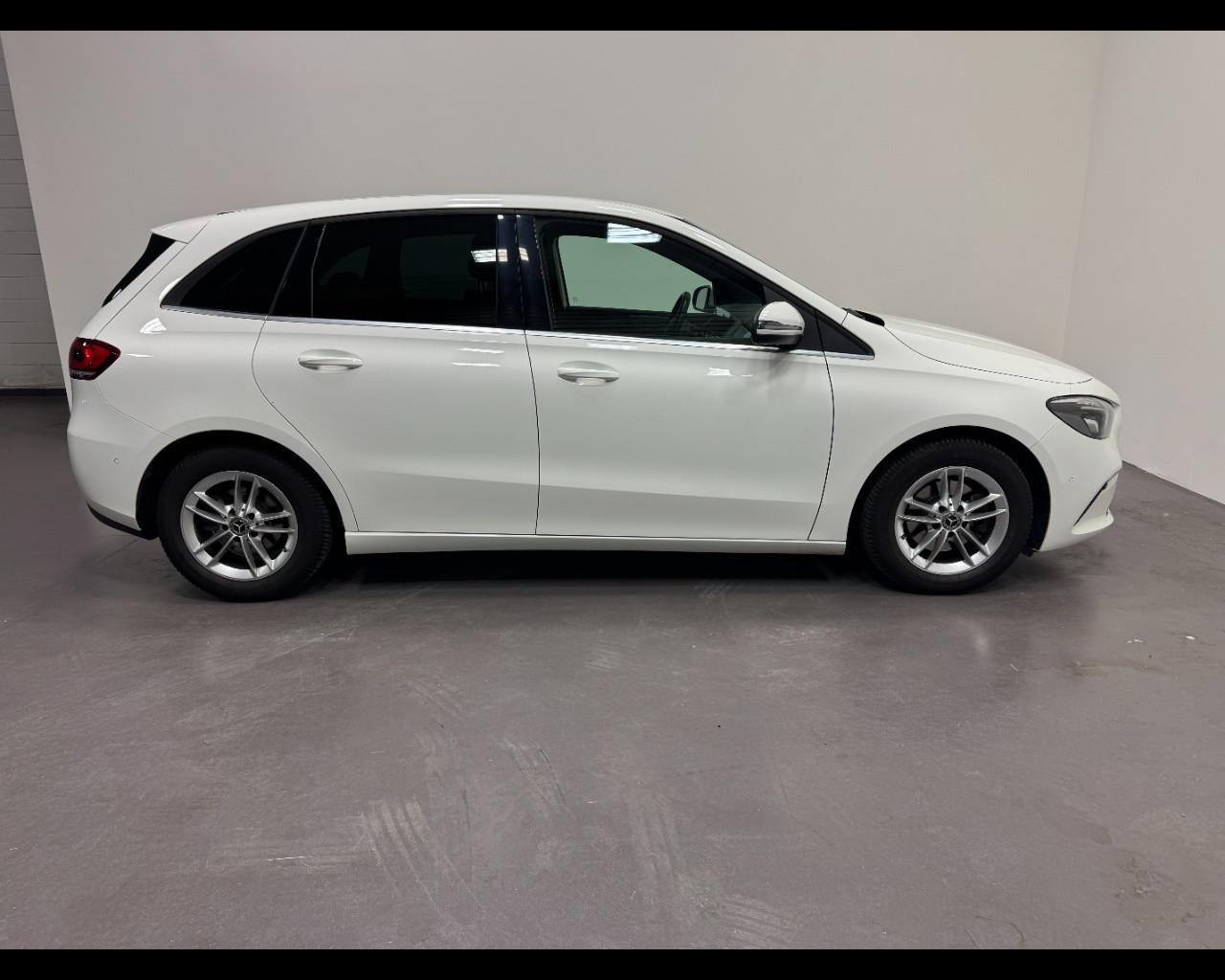 Mercedes-Benz B 180D EXECUTIVE AUTO