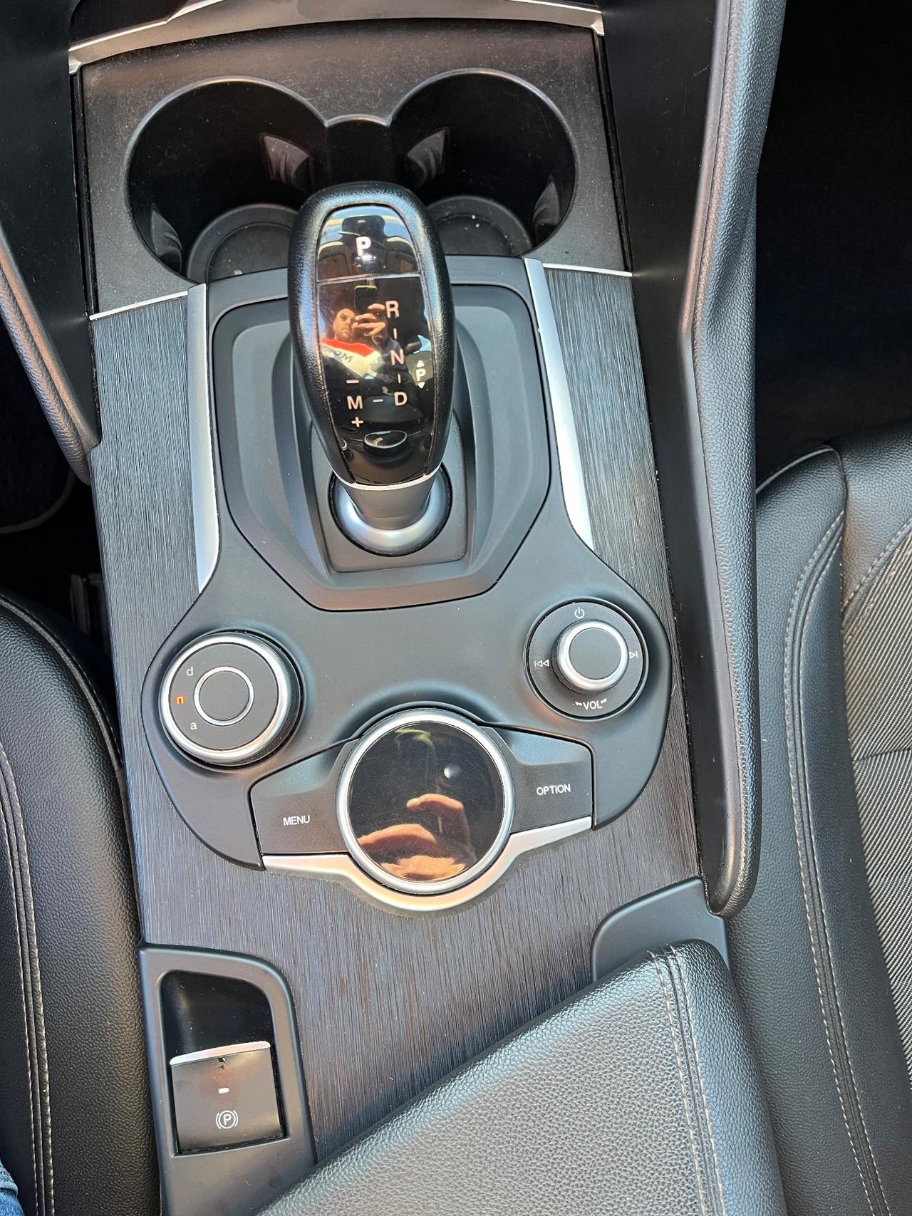Alfa Romeo Giulia 2.2 Turbodiesel 190 CV AT8 Executive