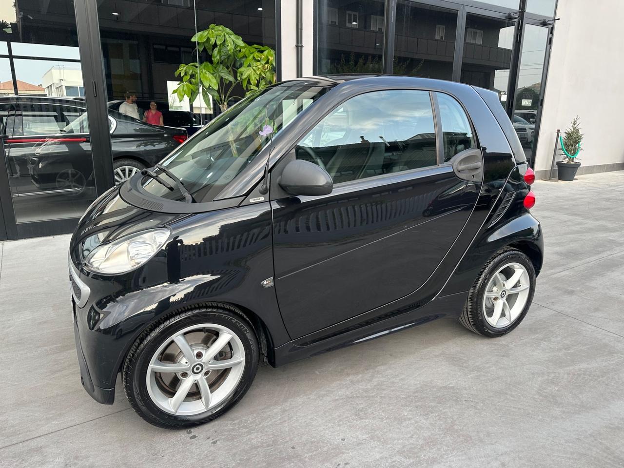 Smart ForTwo 800 40 kW coupé passion cdi