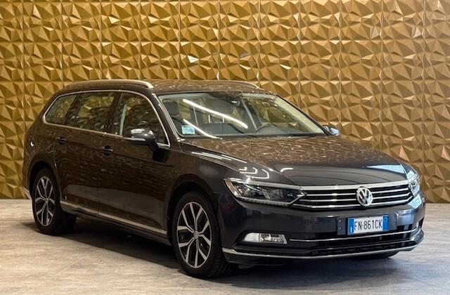 Volkswagen Passat Variant 2.0 tdi Highline 150cv dsg