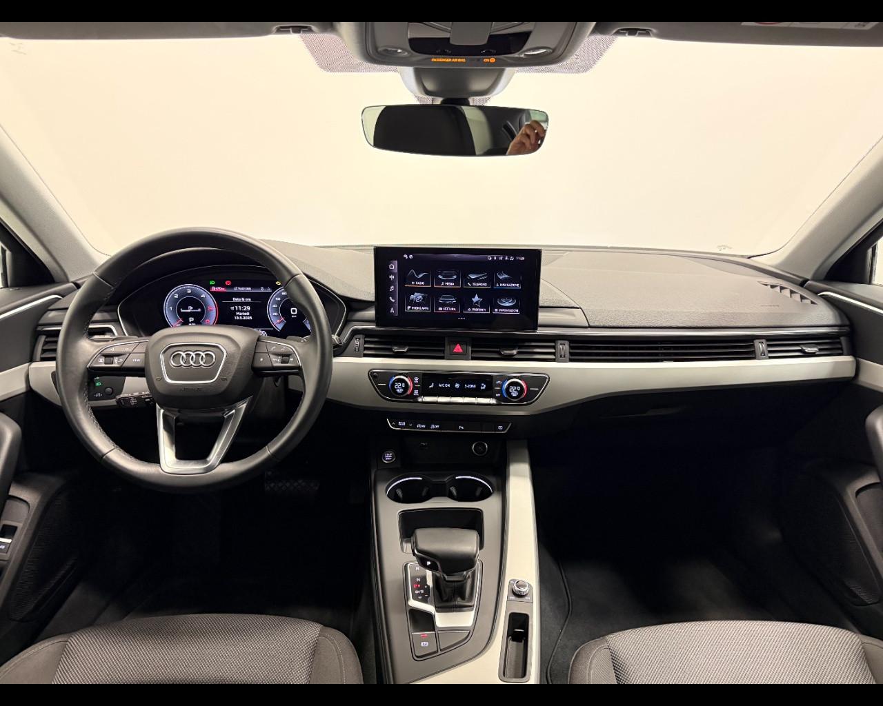 AUDI A4 AVANT 40 TDI MHEV S-TRONIC BUSINESS ADVANCED