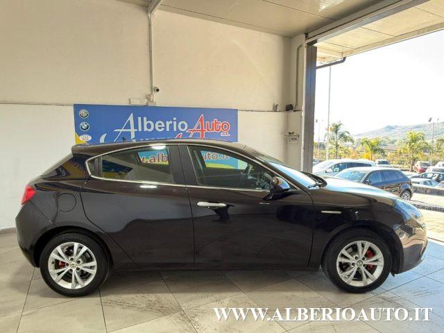 ALFA ROMEO Giulietta 1.6 JTDm-2 105 CV Distinctive