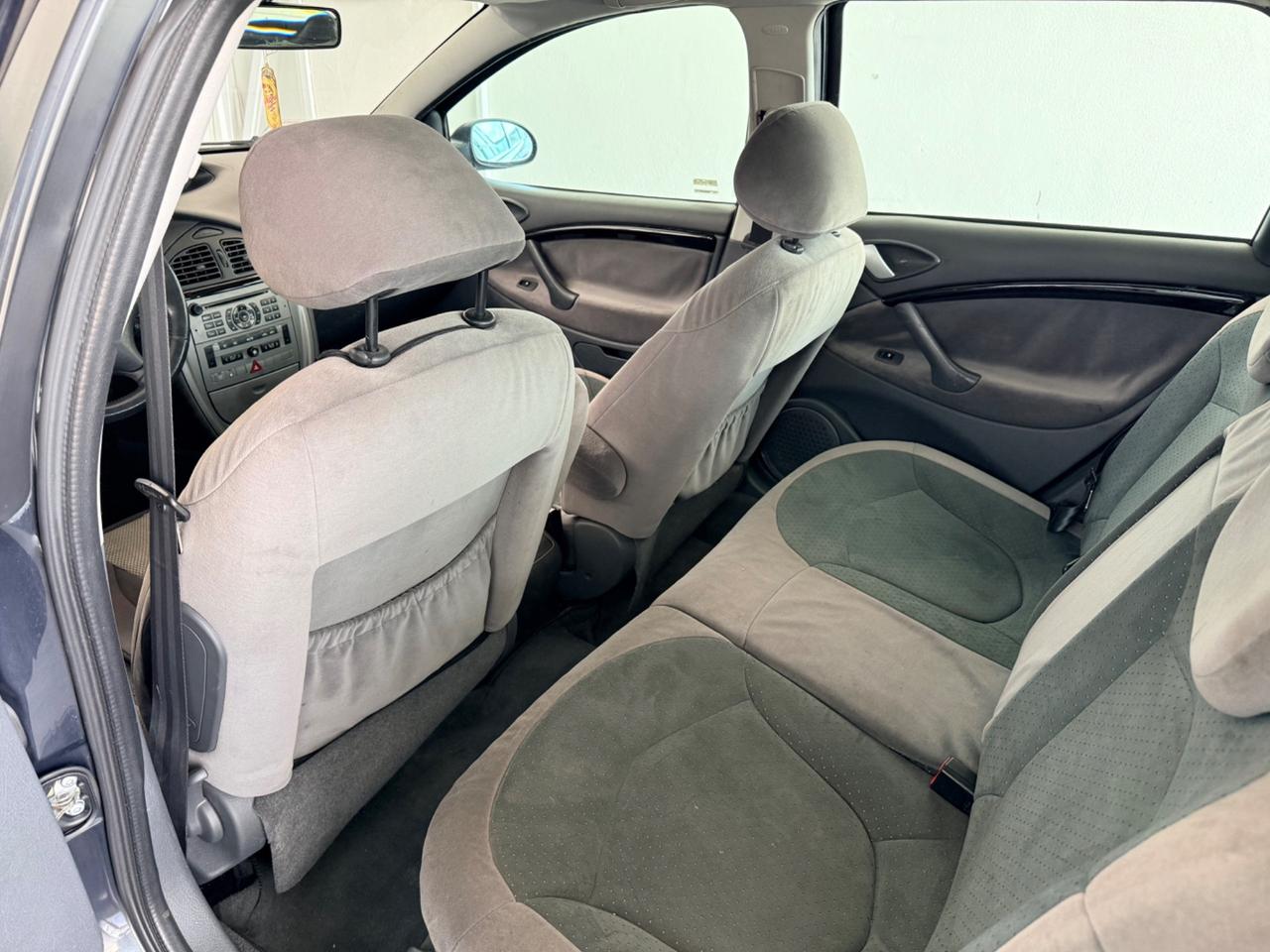 Citroen C5 1.6 HDi 110CV FAP SW Elegance