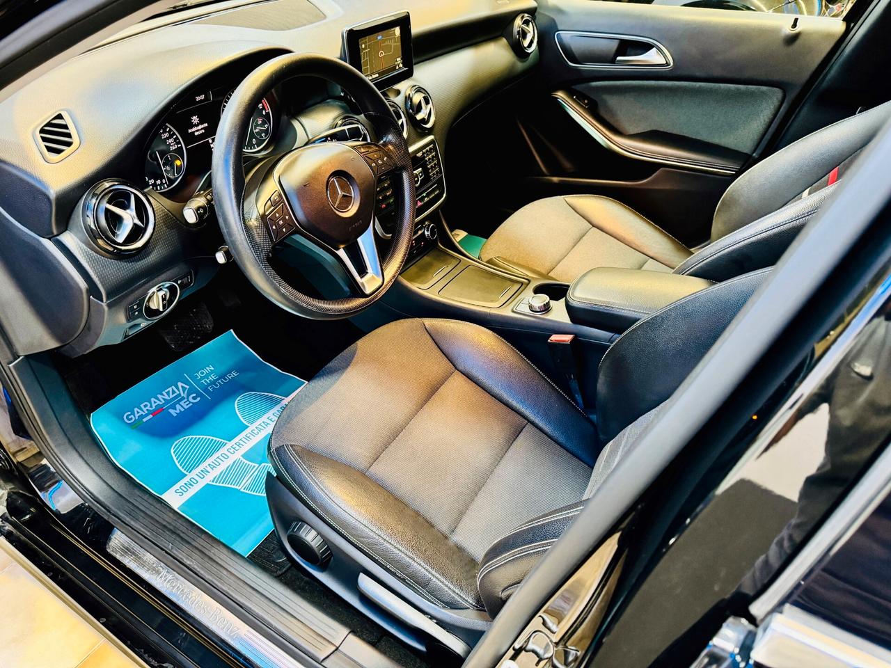 Mercedes-benz A 180d 109Cv Sport - Navi / Autom.