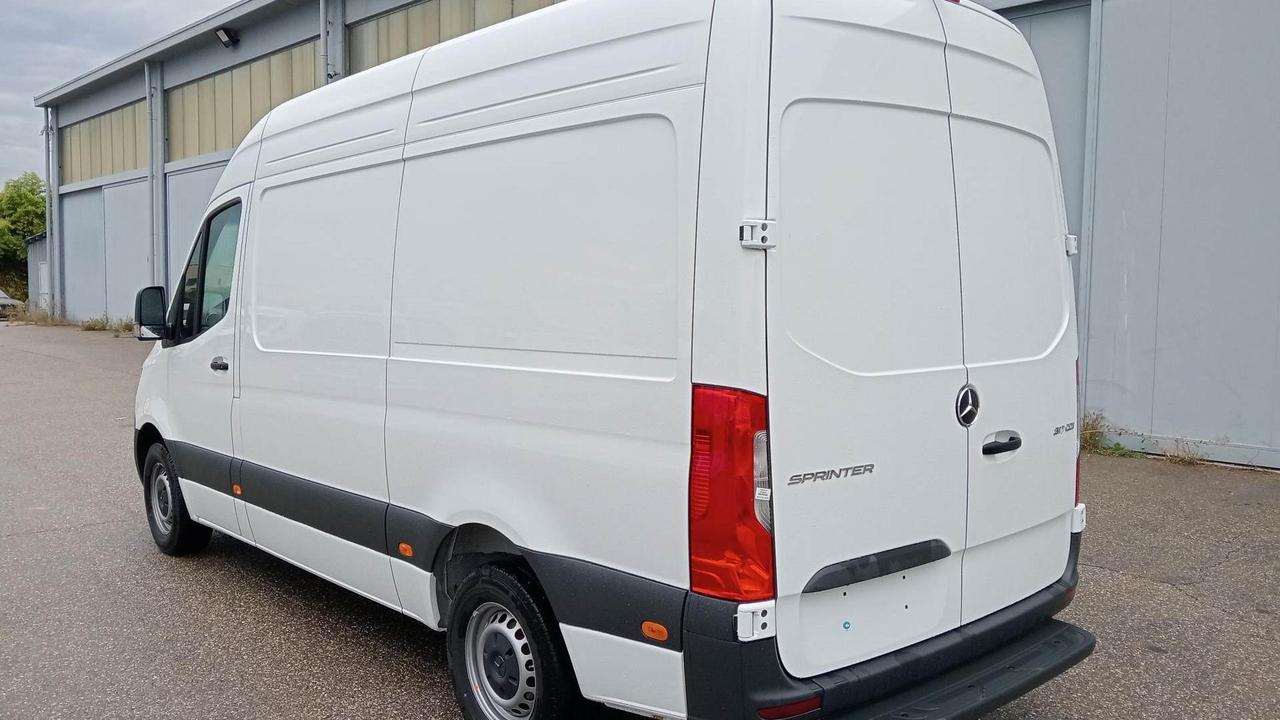 Mercedes-Benz Sprinter Furgone 317CDI 37/35 PRO